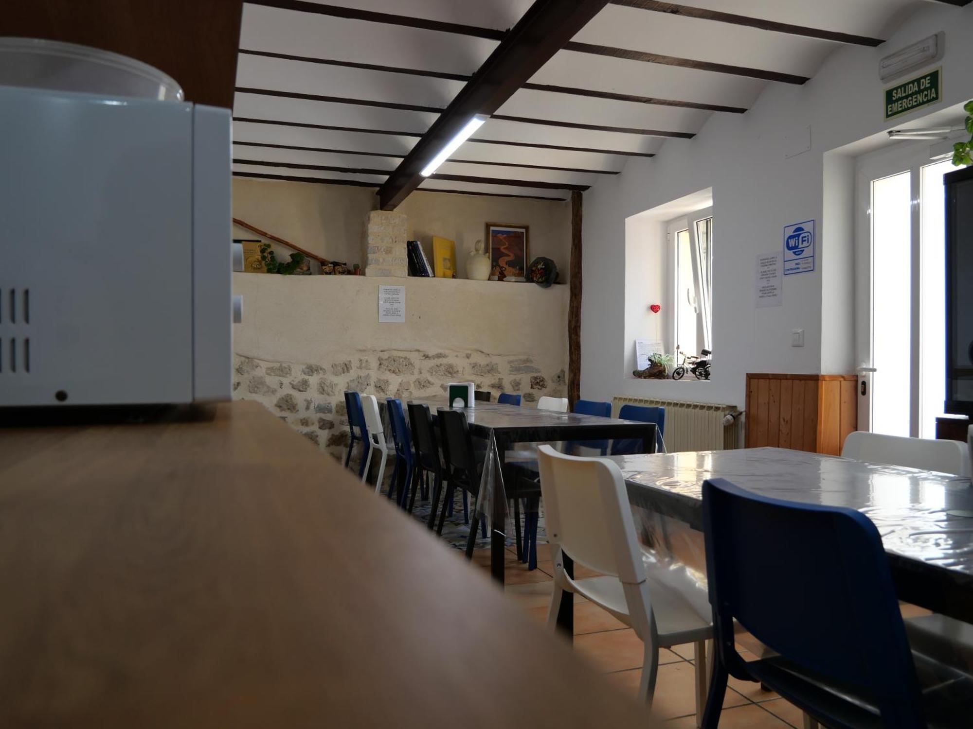 Albergue El Alfar/Pilgrim Hostel Hornillos del Camino Exterior photo